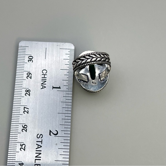 New Faceted Enhanced Emerald Stone Silver Overlay Ring Size 8 - Picture 7 of 9
